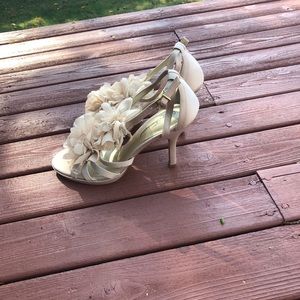 Lulu Townsend Super cute Sandals